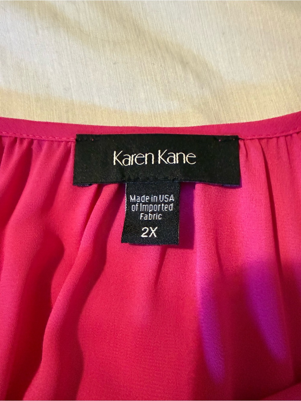 Karen Kane 2XL Fuchsia Pink Flowy Blouse 3/4 Sleeve Made in USA - Picture 2 of 3